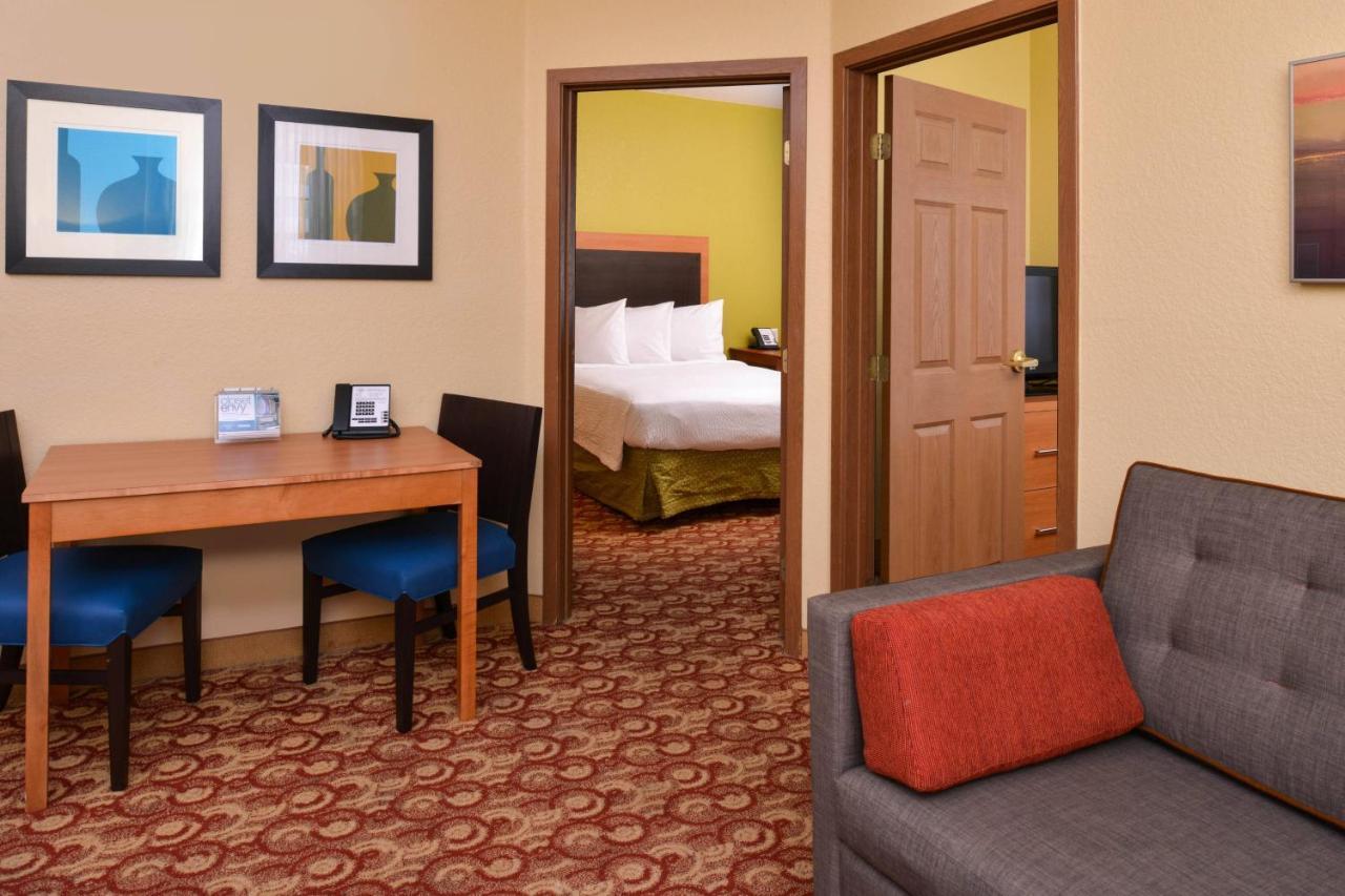 Candlewood Suites Miami Lakes By Ihg Εξωτερικό φωτογραφία