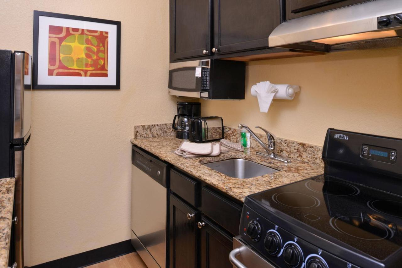 Candlewood Suites Miami Lakes By Ihg Εξωτερικό φωτογραφία